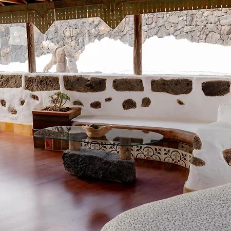 Tomaren Resort 3*