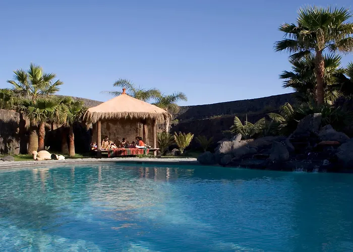 Semesteranläggning (resort) Tomaren 3*