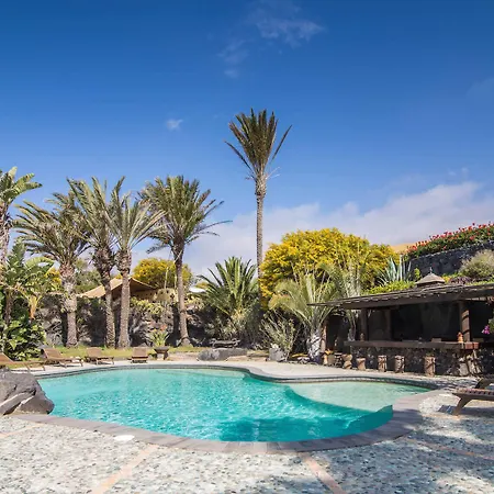 Tomaren Resort San Bartolomé